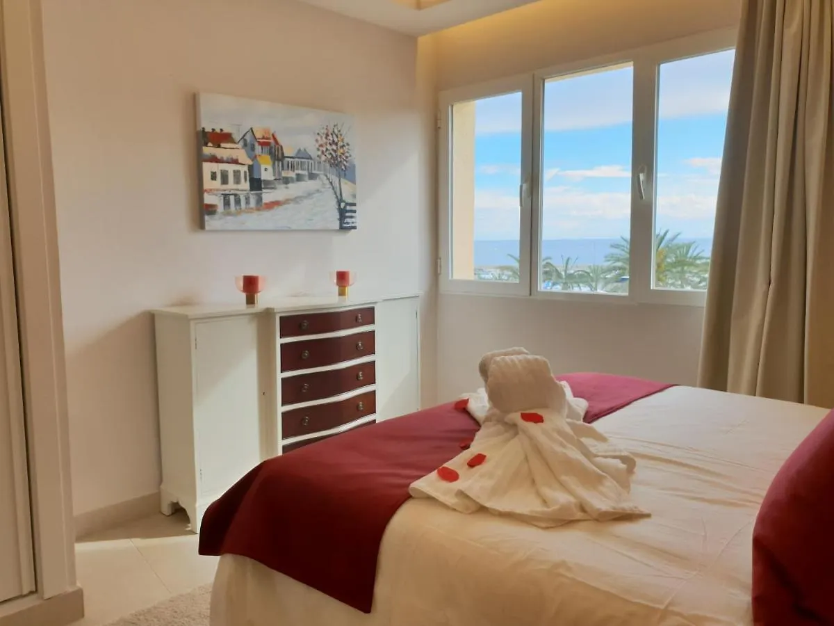 Fantastic Apartment In Front Of The Sea & Marina Estepona