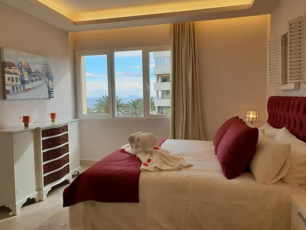 Fantastic Apartment In Front Of The Sea & Marina Estepona